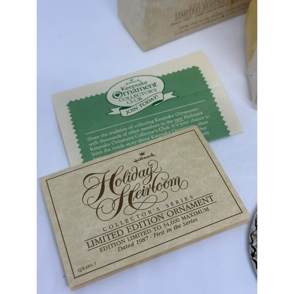 VTG 80s Hallmark Holiday Heirloom Crystal Bell Silver Wreath Christmas Ornament - Picture 4 of 10